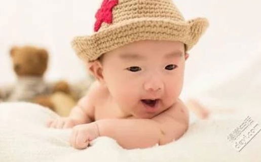 男<a href=https://www.hmzw.com/html/baobao.html target=_blank class=infotextkey>宝宝</a>起名大全2021属牛<a href=https://www.hmzw.com/html/mianfei.html target=_blank class=infotextkey>免费</a> 男孩取名<a href=https://www.hmzw.com/html/shihe.html target=_blank class=infotextkey>适合</a>什么字