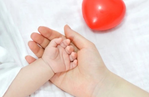 2022年9月28日出生的<a href=https://www.hmzw.com/html/baobao.html target=_blank class=infotextkey>宝宝</a>是什么命 九月初三的<a href=https://www.hmzw.com/html/baobao.html target=_blank class=infotextkey>宝宝</a><a href=https://www.hmzw.com/html/bazi.html target=_blank class=infotextkey>八字</a>起名