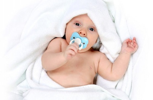 刘姓<a href=https://www.hmzw.com/html/wuxing.html target=_blank class=infotextkey>五行</a>属金和水的<a href=https://www.hmzw.com/html/haizi.html target=_blank class=infotextkey>孩子</a><a href=https://www.hmzw.com/html/mingzi.html target=_blank class=infotextkey>名字</a> 刘姓<a href=https://www.hmzw.com/html/baobao.html target=_blank class=infotextkey>宝宝</a>取名注意事项