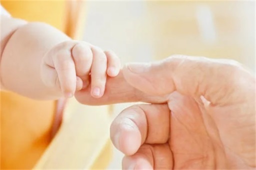 男孩属兔沉稳霸气<a href=https://www.hmzw.com/html/mingzi.html target=_blank class=infotextkey>名字</a> 男孩阳刚硬气的<a href=https://www.hmzw.com/html/mingzi.html target=_blank class=infotextkey>名字</a>属兔