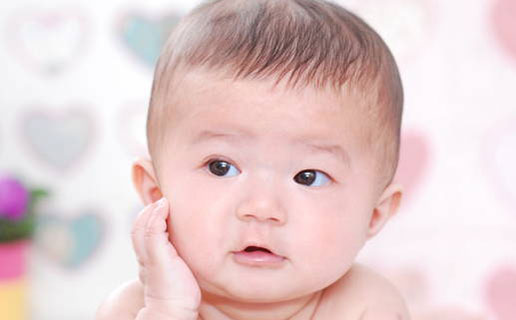 姓梁<a href=https://m.hmzw.com/html/yangqi.html target=_blank class=infotextkey>洋气</a>好听女孩<a href=https://m.hmzw.com/html/mingzi.html target=_blank class=infotextkey>名字</a> 女孩好听起名诀窍