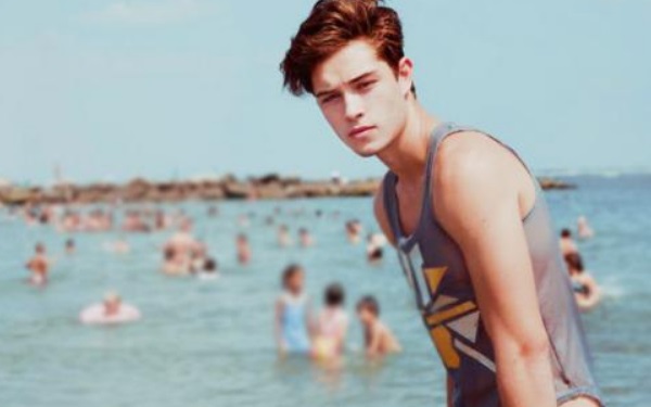 带水字旁的男孩<a href=https://www.hmzw.com/html/mingzi.html target=_blank class=infotextkey>名字</a>怎么起 采用带“氵”来起<a href=https://www.hmzw.com/html/mingzi.html target=_blank class=infotextkey>名字</a>