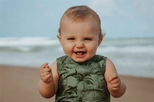 2023年2月27日农历二月初八出生的男孩起名 品德高尚取名