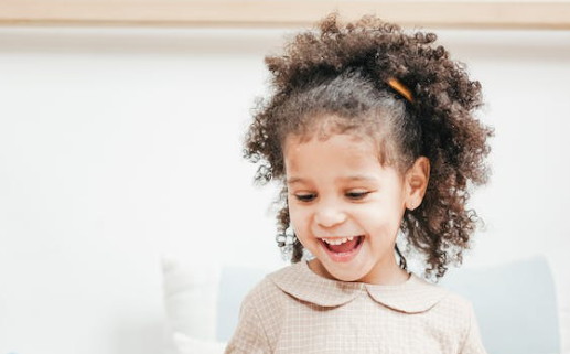 2023年11月24日农历十月十二出生的女孩子取名推荐 起好听的女孩名字