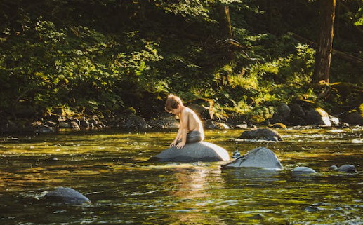 2024年3月4日农历正月二十四生男孩起什么<a href=https://www.hmzw.com/html/mingzi.html target=_blank class=infotextkey>名字</a>好 霸气男孩<a href=https://www.hmzw.com/html/mingzi.html target=_blank class=infotextkey>名字</a>有气质