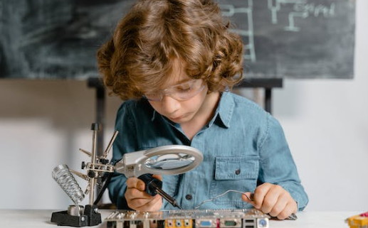 2024年5月26日农历四月十九出生的男孩起名 文雅大气的名字推荐