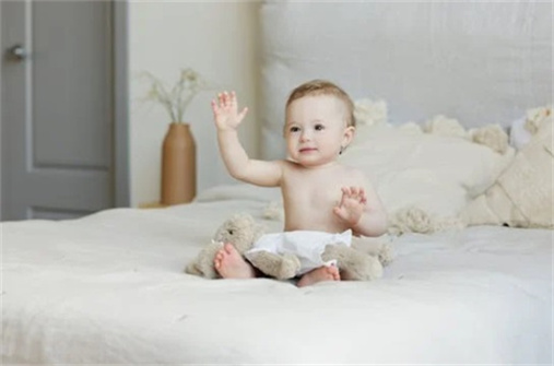 蛇年生女孩名字大全 属蛇女宝宝好听名字