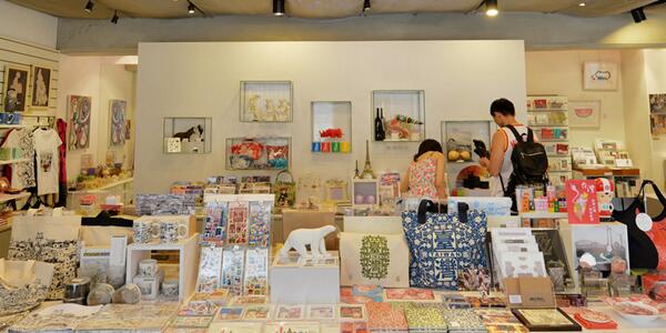 礼品店起什么<a href=https://www.hmzw.com/html/mingzi.html target=_blank class=infotextkey>名字</a>好 礼品店起名技巧