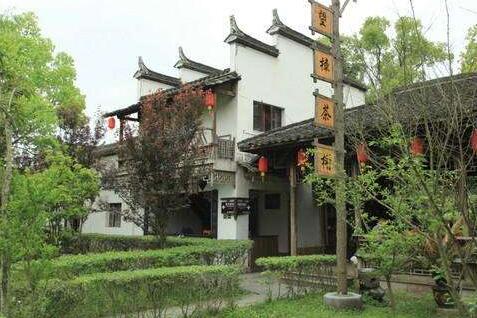 用家字起名公司名称，这些行业非常<a href=https://www.hmzw.com/html/shihe.html target=_blank class=infotextkey>适合</a>